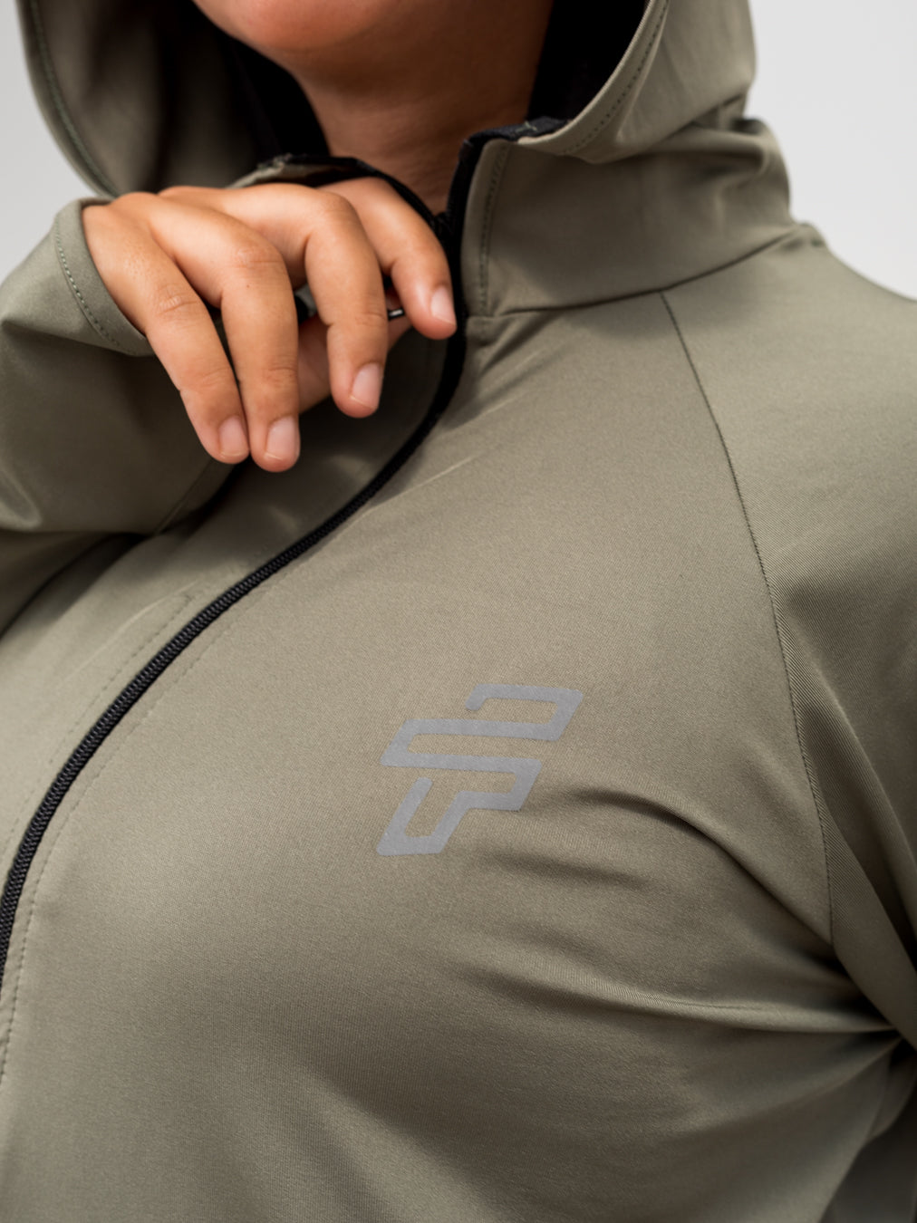 Fenomena Flow Jacket – Olive Edition