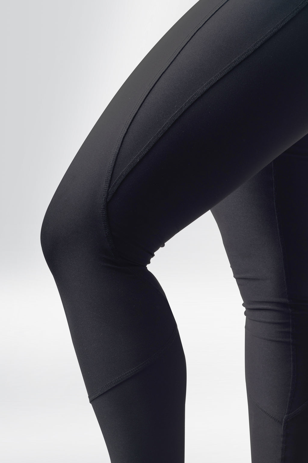 Fenomena Motion Leggings – Black Edition